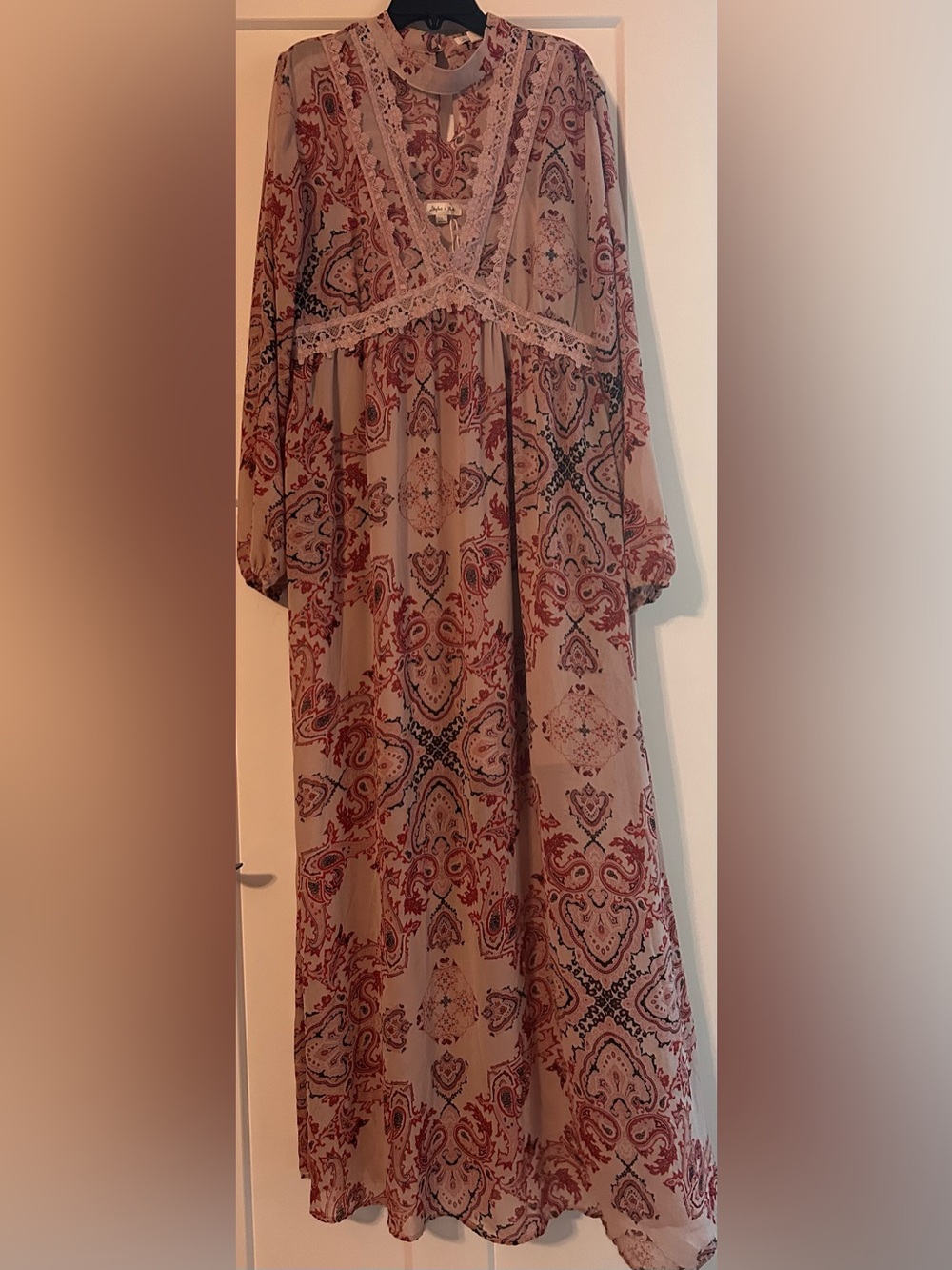 Skylar & Jade Boho Maxi Dress in Dusty Rose Paisley Size L